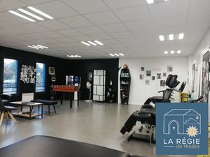 Location Local commercial 64m² LES AVENIERES VEYRINS THUELLIN 38630