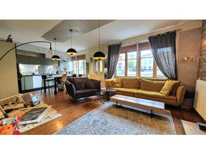 Location Maison 9 pièces 205m² CHATEAUNEUF DE GALAURE 26330