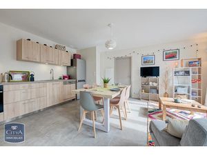 Appartement à louer 3 pièces 65 m² - Tours (37) - 1 330€