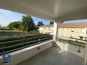 Appartement à louer 3 pièces 56.02 m² - Saint-Jean-d'Angély (17) - 523€