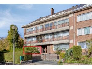 Instapklaar gelijkvloers appartement met eigen tuin