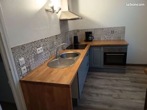 Appartement T4  75 m2  3 ch TBE