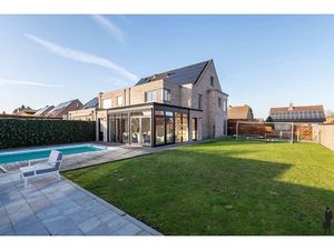 Landelijke woning met zwembad