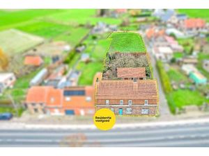 Te renoveren halfopen woning op een perceel van 1.809m² te Houthulst