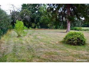 Terrain à bâtir 1 728 m² – proche Vichy – Viabilisé & divisible