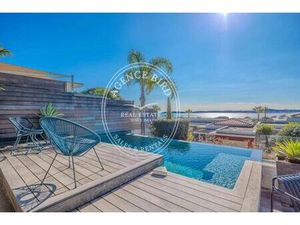 Appartement de 5 pièces de luxe en vente à Sainte-Maxime  France