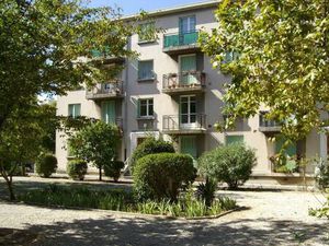 Location appartement 2 pièces 39 m² à Marseille 9 (13009)