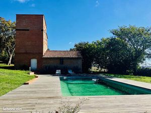 Maison 6 pièces 260 m²