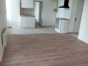 Appartement T3 avec jardin privatif plein centre ville de Fontenay le comte