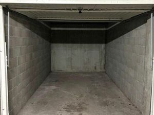 Garage intétieur 16m2 Place wilson