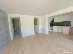 T3 rénové avec jardin privatif RDC