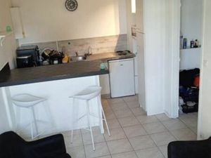 T2 meublé rez-de-chaussée – Centre-ville Angers avec parking