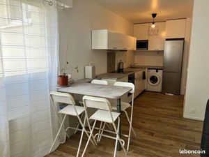 Appartement F2 47 M2 et parking LMNP