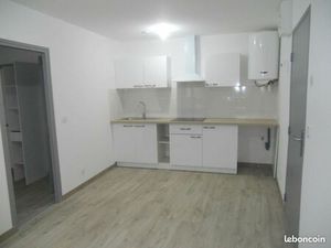 Béziers  proximité gare routière et IUT  T2 30 m2