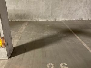 Place de Parking 2nd sous-sol  sécurisée par double portail et vidéosurveillance HELLEMMES