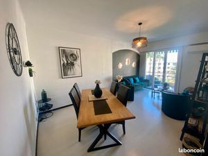 NICE Ouest Quartier Caucade  Deux pièces meublé et neuf  tout équipé avec Climatisation ré