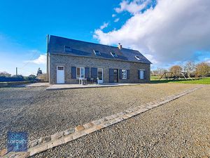 Maison T7 près de LA PELLERINE à vendre