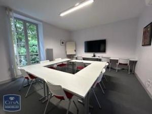 Location Local Professionnel 116m² BRIVE LA GAILLARDE 19100