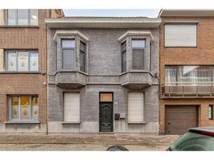 Appartement te koop in Merksem met 2 slaapkamers