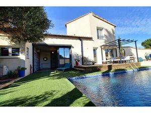 Vente villa 6 pièces  160.00m²  Cabestany