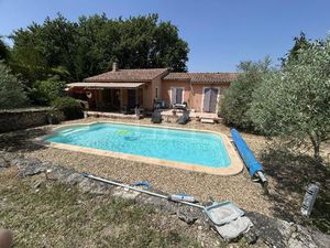 En Campagne Villa Avec Terrain Et Piscine