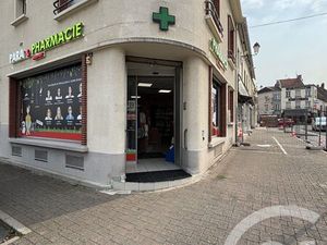 Location Appartement 10 pièces 177m² BERGERES SOUS MONTMIRAIL 51210