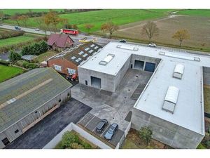 Geïsoleerde nieuwbouwloods 9F (loods 5) (249m²) te huur op een industrie- ambachtzone te V