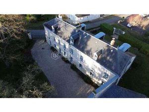 Vente Maison Piscine à Langeais (37130) : à vendre Piscine / 300m² Langeais