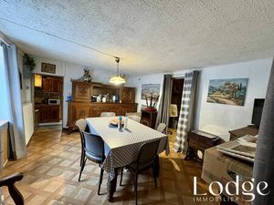 Vente maison 7 pièces 350m2 Briançon 05100 - 242000 € - Surface Privée