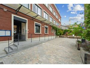 Achat Local Professionnel 924m²