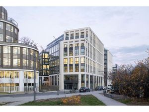 Location Local Professionnel 17 532m² ST OUEN SUR SEINE 93400