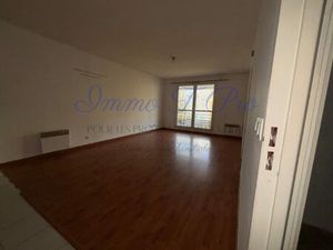 Location Appartement 2 pièces 47m² ÉVRY-COURCOURONNES 91000