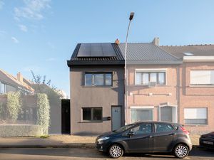 Huis te koop in Zwijndrecht met 3 slaapkamers