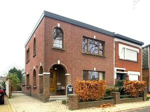 Huis te koop in Schoten met 3 slaapkamers