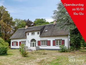 Huis te koop in Brasschaat met 5 slaapkamers