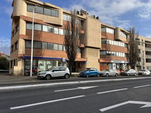 Vente local commercial 373m2 Perpignan 66100 - 424000 € - Surface Privée
