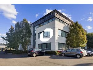 Surfaces de bureaux lumineux à louer