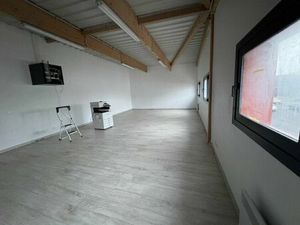 Location commerce 200 m² à La Ville-aux-Dames (37700)