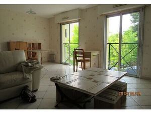 Location appartement 1 pièce 32 m² à Nantes (44000)