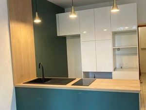 Location appartement 5 pièces 98 m² à Nantes (44000)