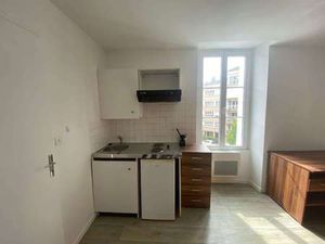 Location Appartement T1 Meublé à Laval (53000) : à louer T1 Meublé / 25m² Laval