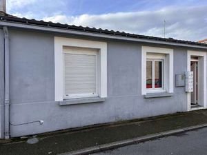 Location Maison au Landreau (44430) : à louer / 41m² Le Landreau