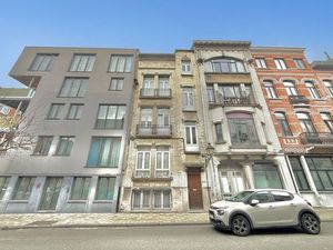 Immeuble de rapport à vendre avec terrasse et 7 chambres   Ixelles (VBD66605)