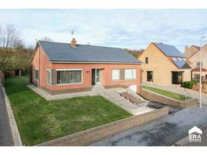 Maison 4 façades prête à emménager à Halen