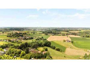 Magnifique maison de caractère avec une superbe vue!