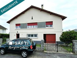 Vente maison 7 pièces 175 m² Oloron-Sainte-Marie (64400)