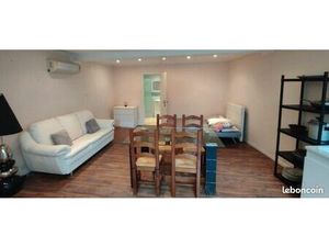 Grand Studio Climatisé Terrasse 45m2