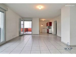 Appartement T2 calme et lumineux avec balcon et garage en option