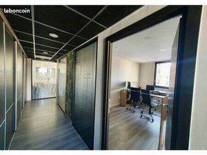 À LOUER-BUREAUX 125 m2 à VILLEURBANNE GRAND CLÉMENT