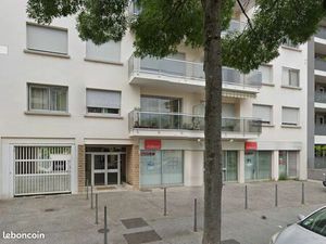 Local 37 m² Bron